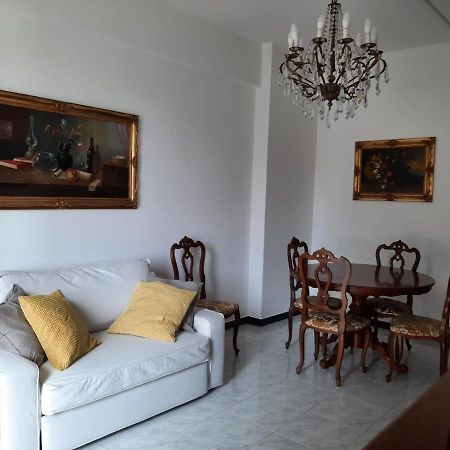 Appartamento Cavour 15 보글리아스코 외부 사진