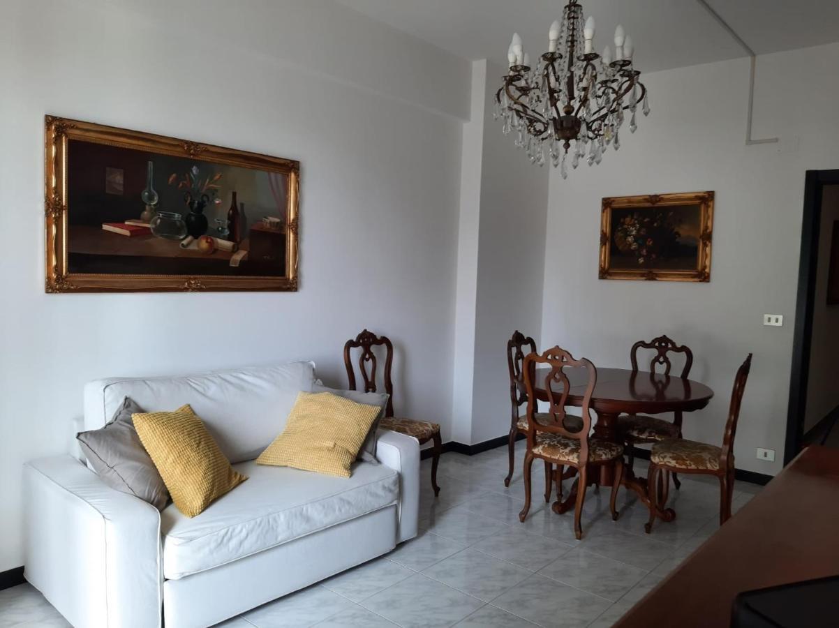 Appartamento Cavour 15 보글리아스코 외부 사진